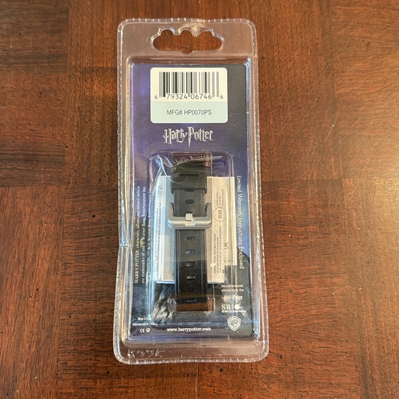 Harry Potter Watch Sealed by SII Seiko Instruments - Picture 3 of 7
